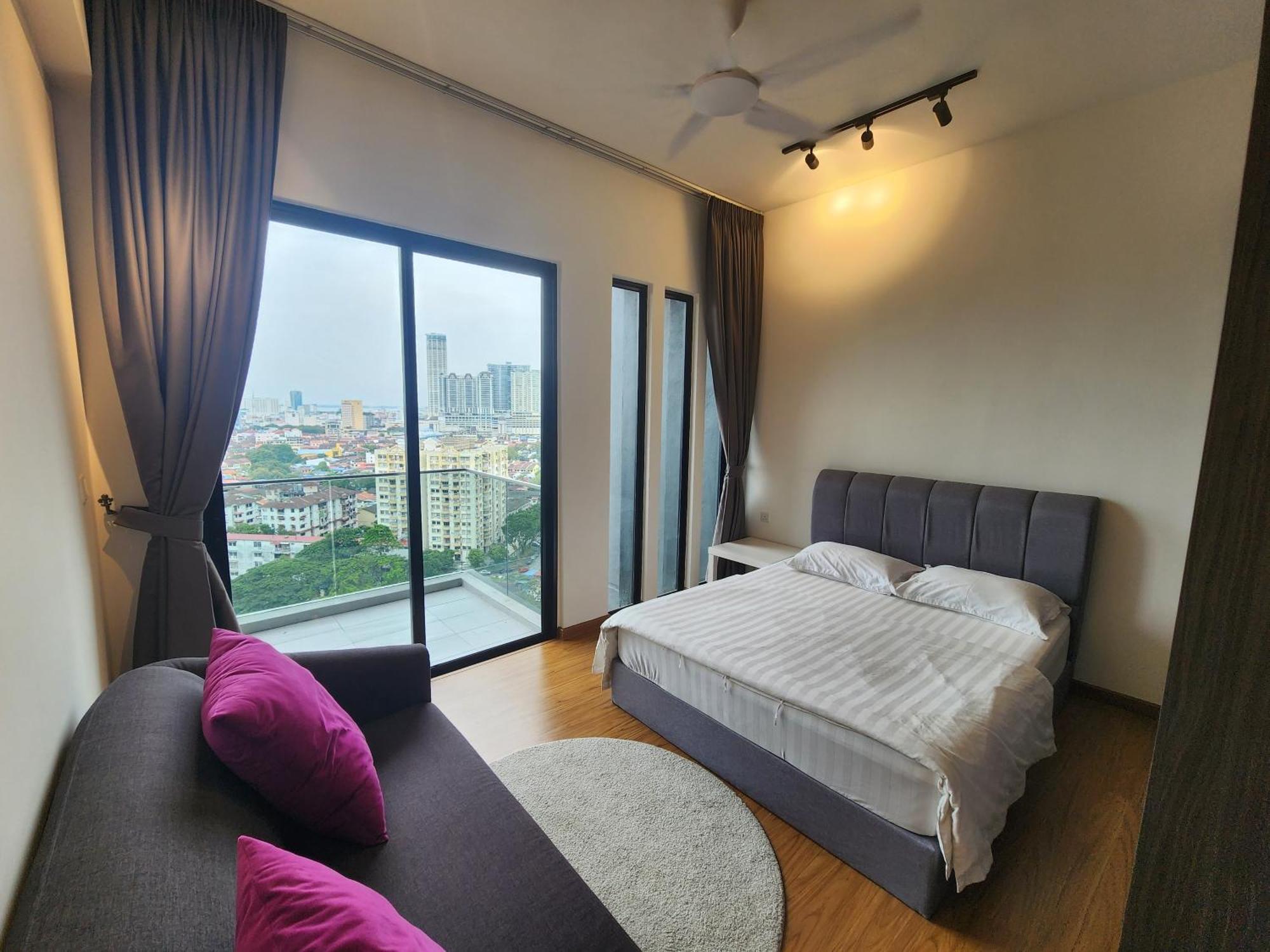 Beacon Executive Premium Georgetown